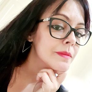 Meet your Posher, Fernanda